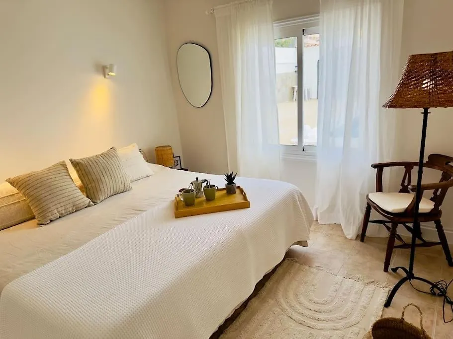 Beachfront Villa And Pool Puerto de Santiago  Hiszpania