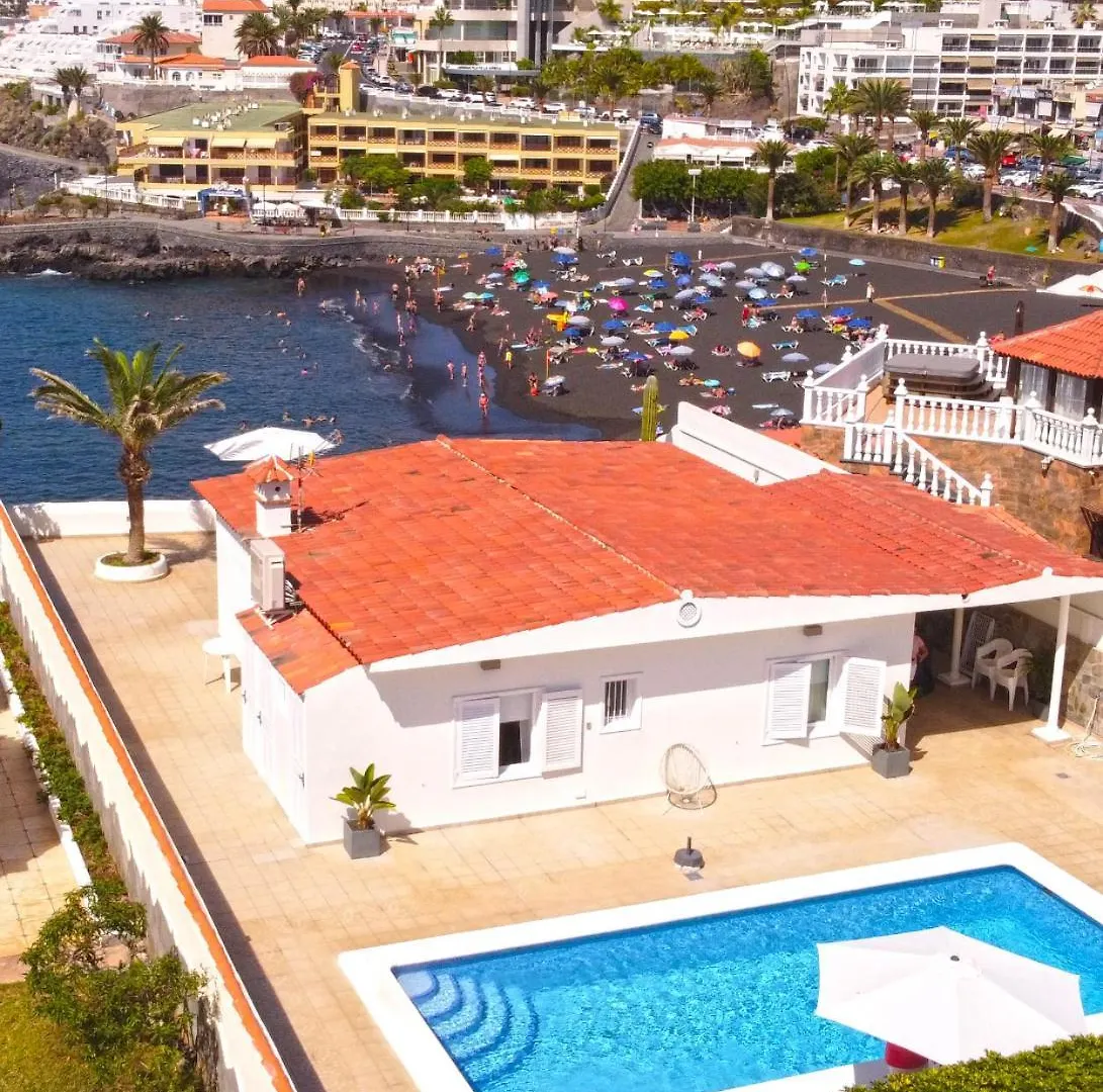 Beachfront Villa And Pool Puerto de Santiago  Puerto de Santiago (Tenerife)